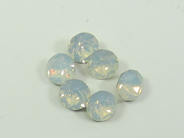 ss39 (8.164-8.412mm) 12Pcs. WHITE OPAL POINTED BACK European Rhinestones